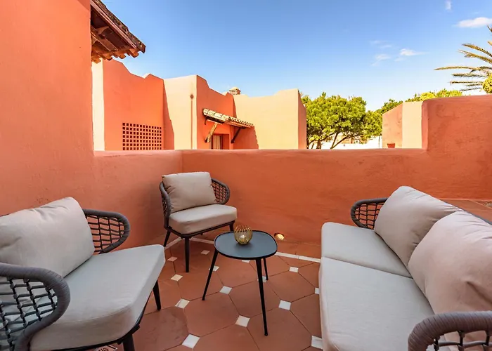 Jardines De Don Carlos Marbella