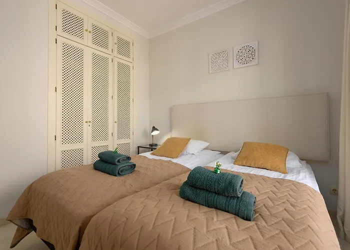 Apartament Jardines De Don Carlos *