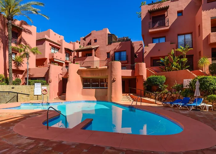Apartamento Jardines De Don Carlos Marbella